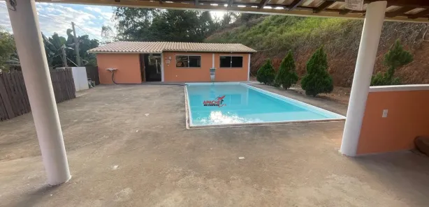 Fazenda / Sítio / Chácara com 3 Quartos à venda, 4000m² no Área Rural de Viçosa, Viçosa