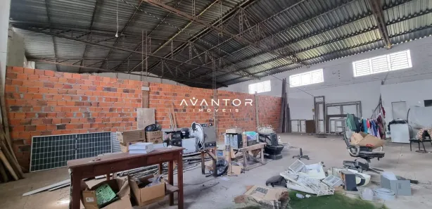 Prédio Inteiro com 1 Quarto à venda, 1000m² no Camobi, Santa Maria