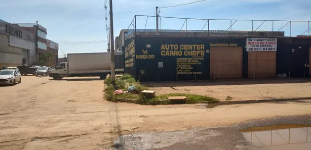 Galpão / Depósito / Armazém com 2 Quartos à venda, 250m² no Setor Leste, Brasília