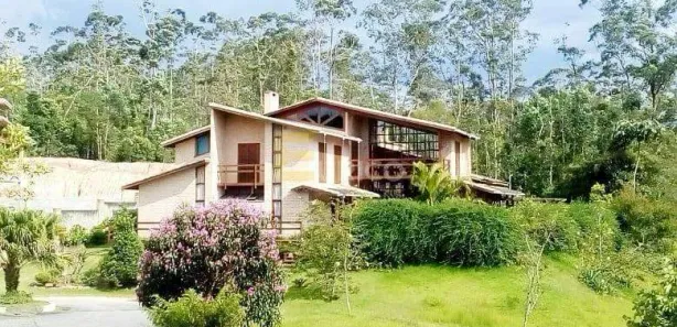 Casa com 4 Quartos à venda, 420m² no Fazenda da Ilha, Embu-Guaçu