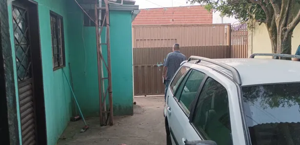 Sobrado com 5 Quartos à venda, 130m² no Santa Maria, Brasília