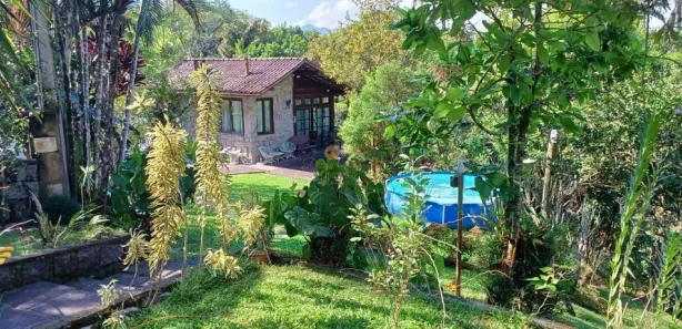 Casa de Condomínio com 2 Quartos à venda, 895m² no Limoeiro, Guapimirim
