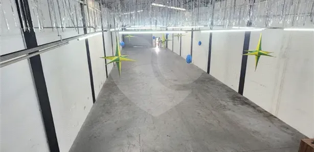 Galpão / Depósito / Armazém para alugar, 500m² no Centro, Carapicuíba