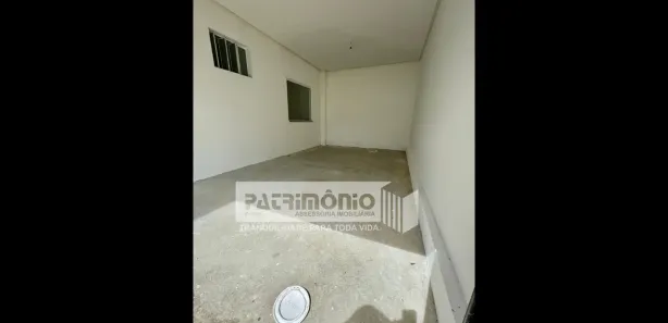 Galpão / Depósito / Armazém para alugar, 450m² no Farolândia, Aracaju