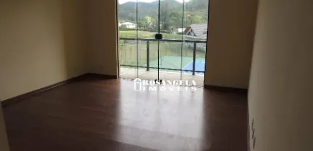 Casa de Condomínio com 3 Quartos para alugar, 222m² no Vargem Grande, Teresópolis