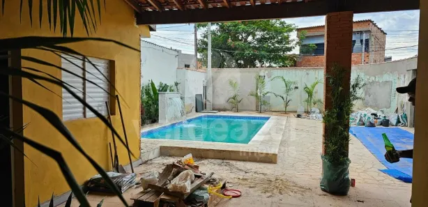 Fazenda / Sítio / Chácara com 3 Quartos à venda, 120m² no Vila Operária, Sumaré