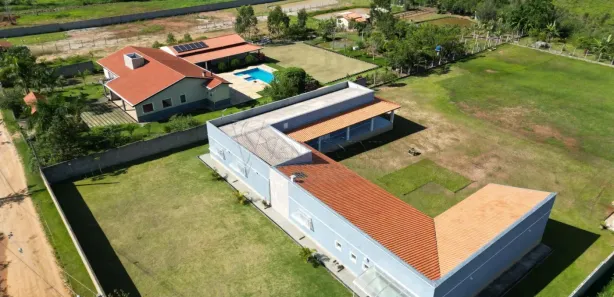 Fazenda / Sítio / Chácara com 3 Quartos à venda, 250m² no Chácara Marambaia, Caçapava