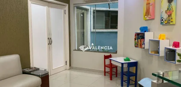 Conjunto Comercial / Sala para alugar, 282m² no Centro, Cascavel