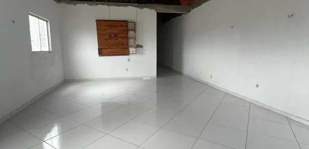 Sobrado com 5 Quartos para alugar, 250m² no , Marituba