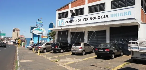 Galpão / Depósito / Armazém à venda, 722m² no Centro, Araraquara