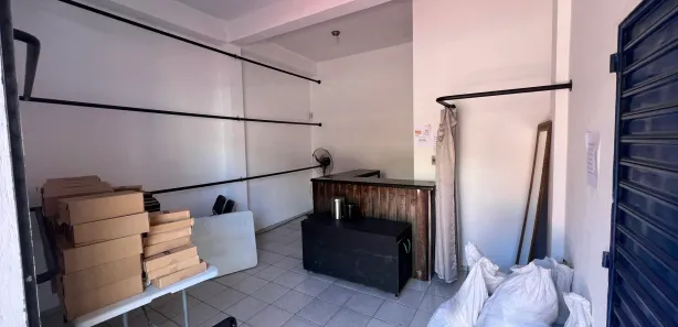 Galpão / Depósito / Armazém com 3 Quartos para alugar, 1200m² no Chácara da Galega, Pindamonhangaba