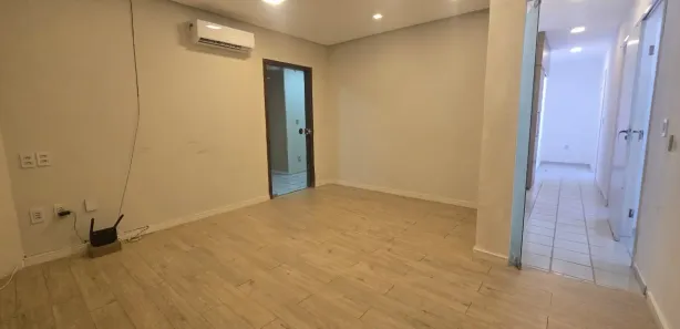 Loja / Salão / Ponto Comercial à venda, 70m² no Tirol, Natal
