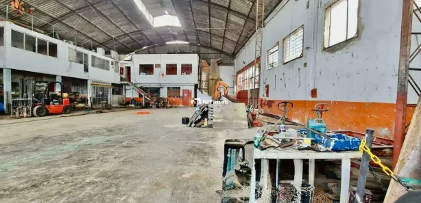 Galpão / Depósito / Armazém à venda, 1630m² no Ilha da Conceição, Niterói