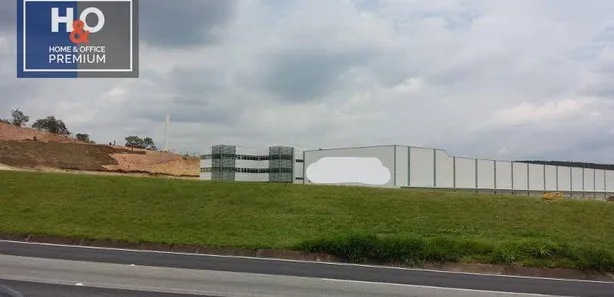 Galpão / Depósito / Armazém para venda ou aluguel, 18300m² no Centro, Mairinque
