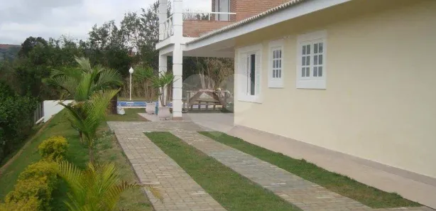Casa de Condomínio com 4 Quartos à venda, 260m² no Campo Verde, Ibiúna