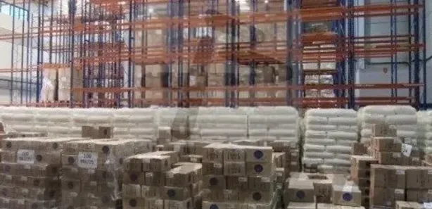 Galpão / Depósito / Armazém para venda ou aluguel, 4308m² no Jardim Mimas, Embu das Artes