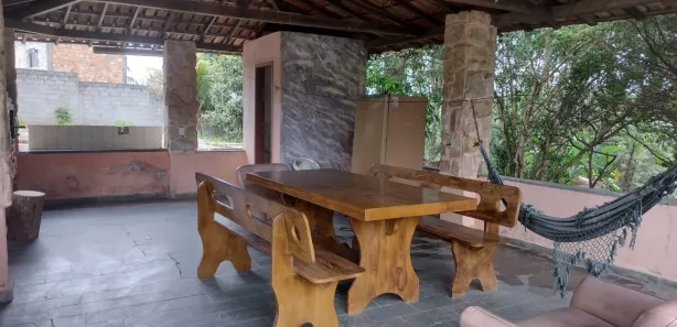 Fazenda / Sítio / Chácara com 3 Quartos à venda, 1556m² no Vale das Acácias, Ribeirão das Neves