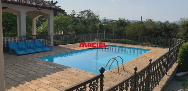 Fazenda / Sítio / Chácara com 4 Quartos à venda, 300m² no Chácara Marambaia, Caçapava