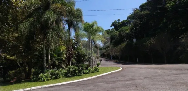 Casa de Condomínio com 4 Quartos à venda, 1624m² no Chácara da Lagoa, Itapecerica da Serra