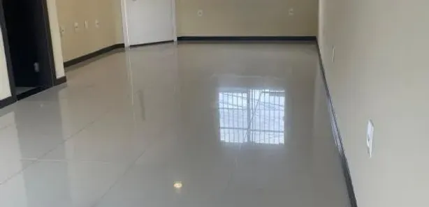 Sobrado com 3 Quartos à venda, 154m² no Costa e Silva, Joinville