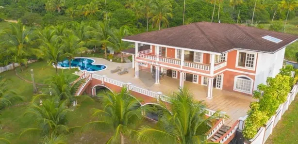 Casa com 7 Quartos à venda, 1054m² no Una, Una