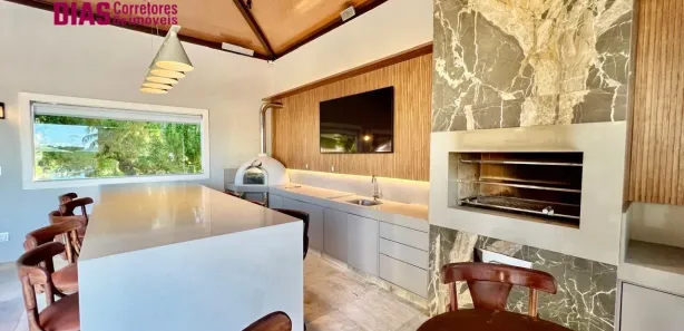 Casa com 4 Quartos para alugar, 1250m² no Portão, Lauro de Freitas