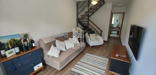 Apartamento com 2 Quartos à venda, 70m² no Samambaia, Petrópolis