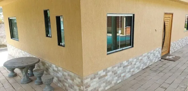 Fazenda / Sítio / Chácara com 3 Quartos à venda, 120m² no Vale da Figueira (Ponta Negra), Maricá