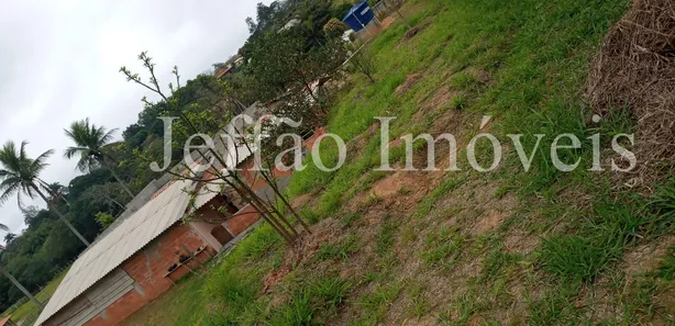 Fazenda / Sítio / Chácara com 3 Quartos à venda, 220m² no Rosa Machado, Piraí