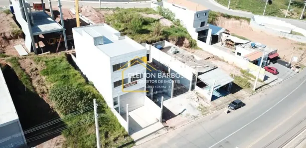 Loja / Salão / Ponto Comercial à venda, 335m² no Laranjeiras, Caieiras