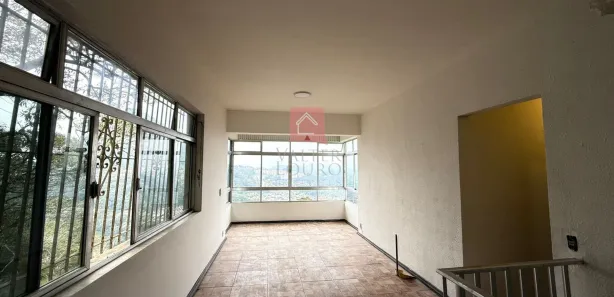 Casa com 4 Quartos para alugar, 250m² no Quitandinha, Petrópolis