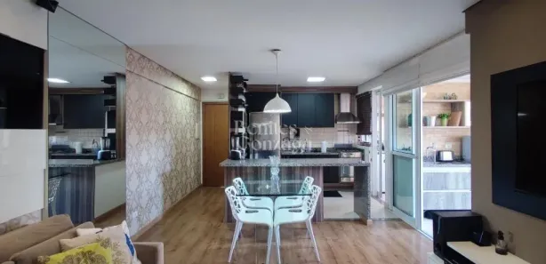 Apartamento com 2 Quartos para alugar, 65m² no Zona 07, Maringá