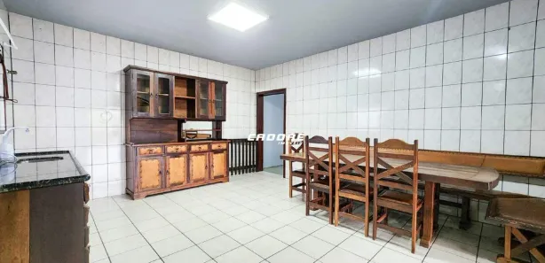 Casa com 2 Quartos para alugar, 225m² no Velha Central, Blumenau