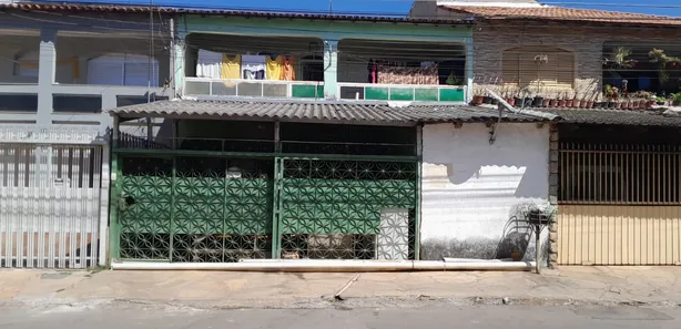 Sobrado com 4 Quartos à venda, 220m² no Núcleo Bandeirante, Brasília