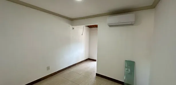 Casa com 2 Quartos à venda, 90m² no Jardim Barro Branco, Duque de Caxias
