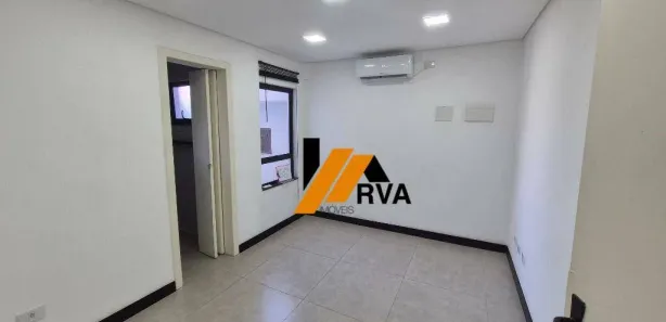 Conjunto Comercial / Sala para alugar, 25m² no Região Central, Caieiras