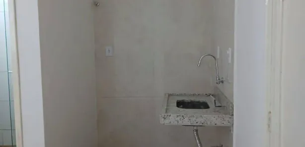Kitnet com 1 Quarto para alugar, 35m² no Centro, Nova Friburgo