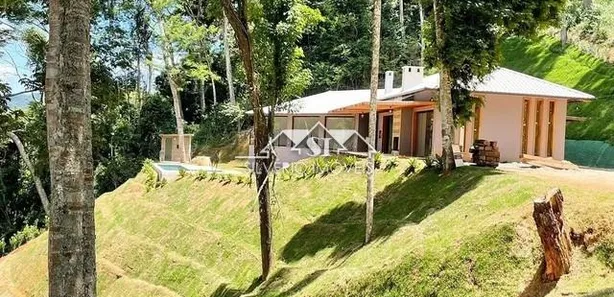 Casa de Condomínio com 4 Quartos à venda, 297m² no , Areal