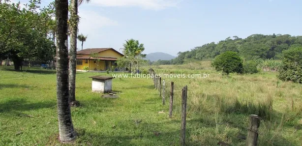 Fazenda / Sítio / Chácara com 3 Quartos à venda, 145200m² no Maraporã, Cachoeiras de Macacu