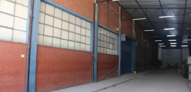 Galpão / Depósito / Armazém para alugar, 2800m² no Presidente Altino, Osasco