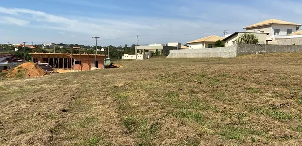 Terreno / Lote / Condomínio à venda, 800m² no Condomínio Village Serra, Araçoiaba da Serra