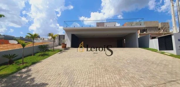 Casa de Condomínio com 3 Quartos à venda, 400m² no Portal dos Bandeirantes Salto, Salto
