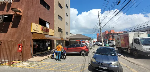 Conjunto Comercial / Sala para alugar, 32m² no Pitangueiras, Lauro de Freitas