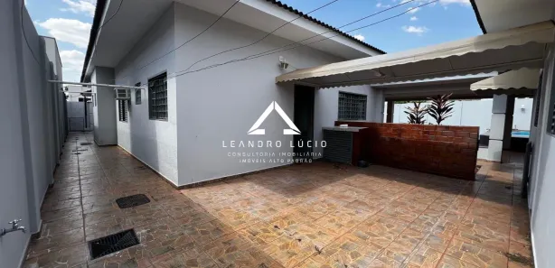 Casa com 3 Quartos à venda, 313m² no Setor Cristina II, Trindade