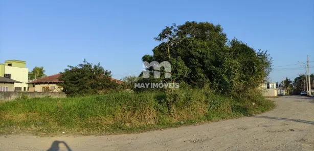Terreno / Lote / Condomínio à venda, 603m² no Itacolomi, Balneário Piçarras