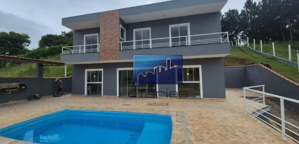 Fazenda / Sítio / Chácara com 3 Quartos à venda, 160m² no Igaratá, Igaratá