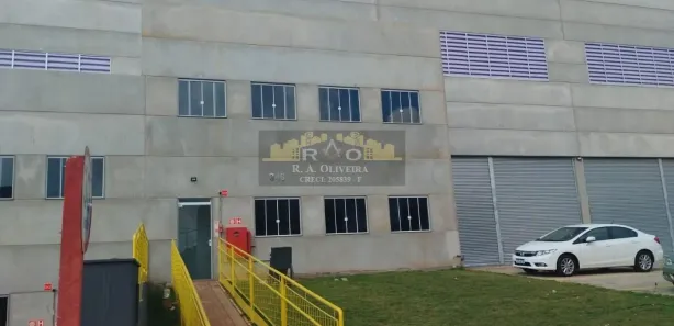 Galpão / Depósito / Armazém para alugar, 1800m² no Loteamento Industrial Comercial São Caetano, Araraquara