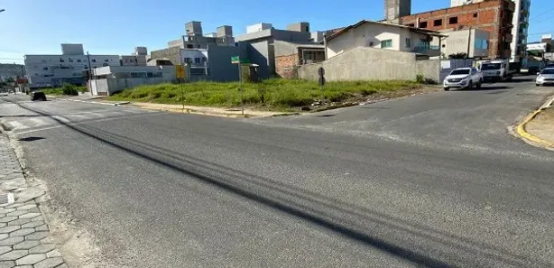 Terreno / Lote / Condomínio para alugar, 414m² no Santa Regina, Camboriú