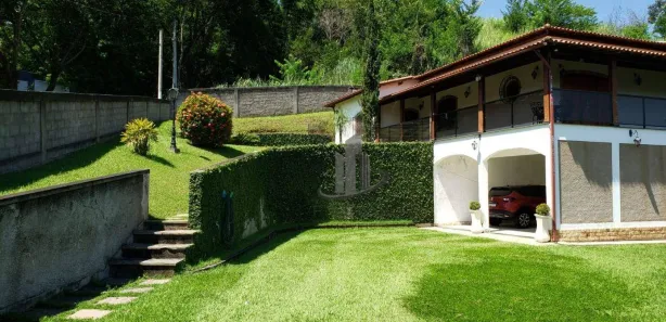 Fazenda / Sítio / Chácara com 4 Quartos à venda, 413m² no Jardim Alice, Barra Mansa