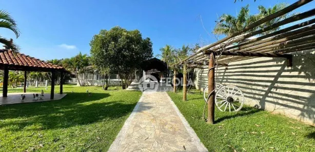 Fazenda / Sítio / Chácara com 3 Quartos para alugar, 2000m² no Balneário Riviera, Americana
